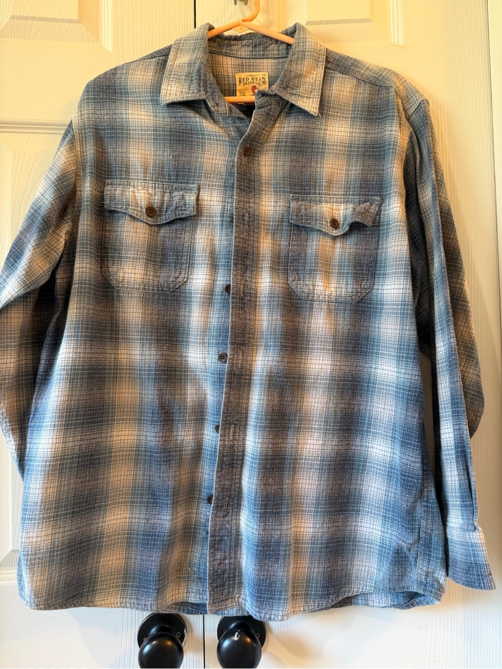 RedHead Men's Light and Dark Blue Plaid Button-Down Shirt
